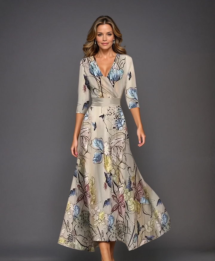Dominique | Floral Chic Allure